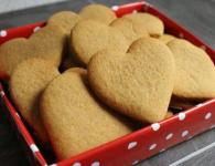 Печенье «Сердечки» с глазурью ко Дню влюбленных Как приготовить печенье в форме сердечек